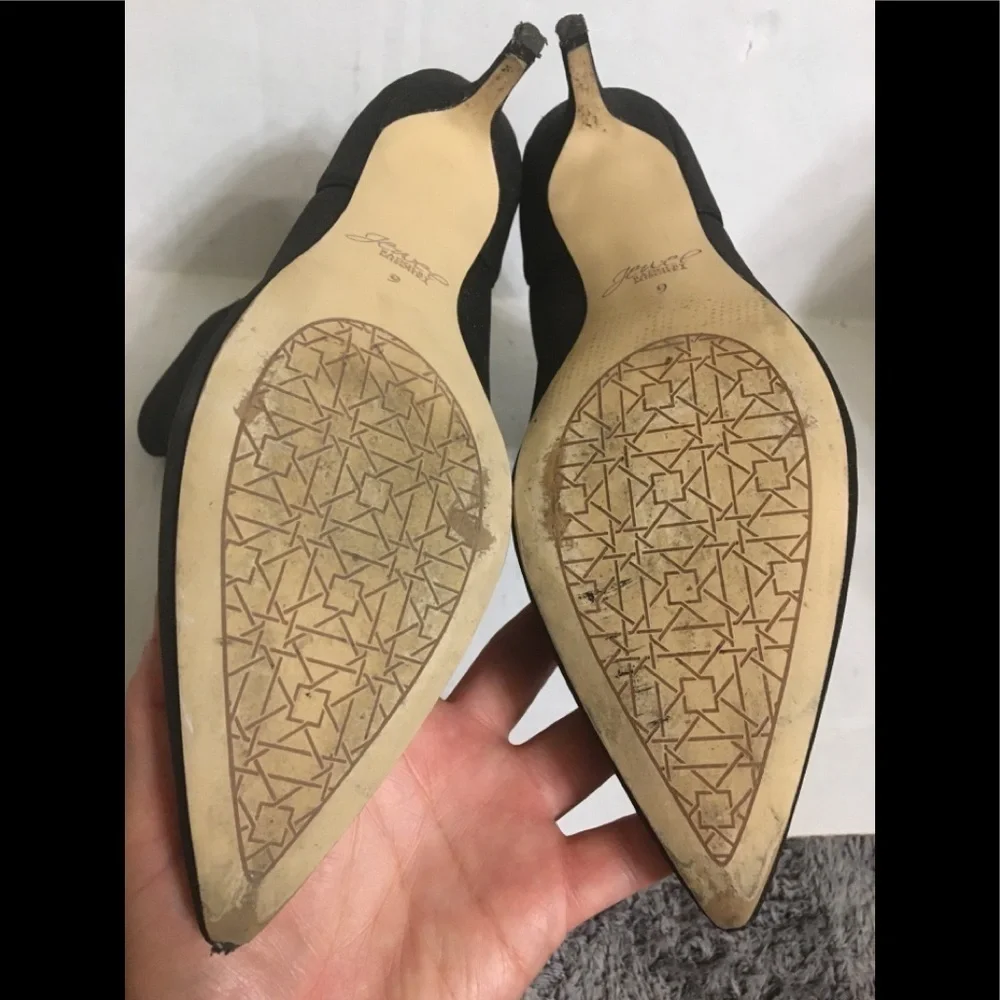 Jewel Badgley Mischka Sock Booties Sz 9